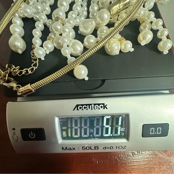 Chico's ASTER FRINGE Necklace Pearl Waterfall Gold Cream NWT $69 Statement - Picture 8 of 10